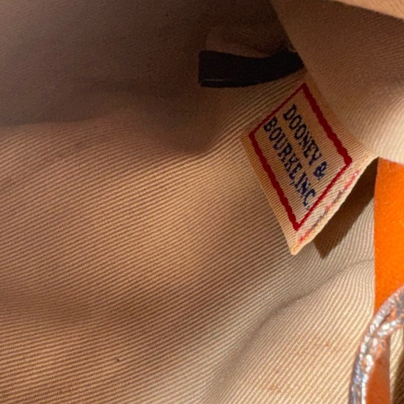 Vintage dooney and bourke weather leather collection - Picture 8 of 9